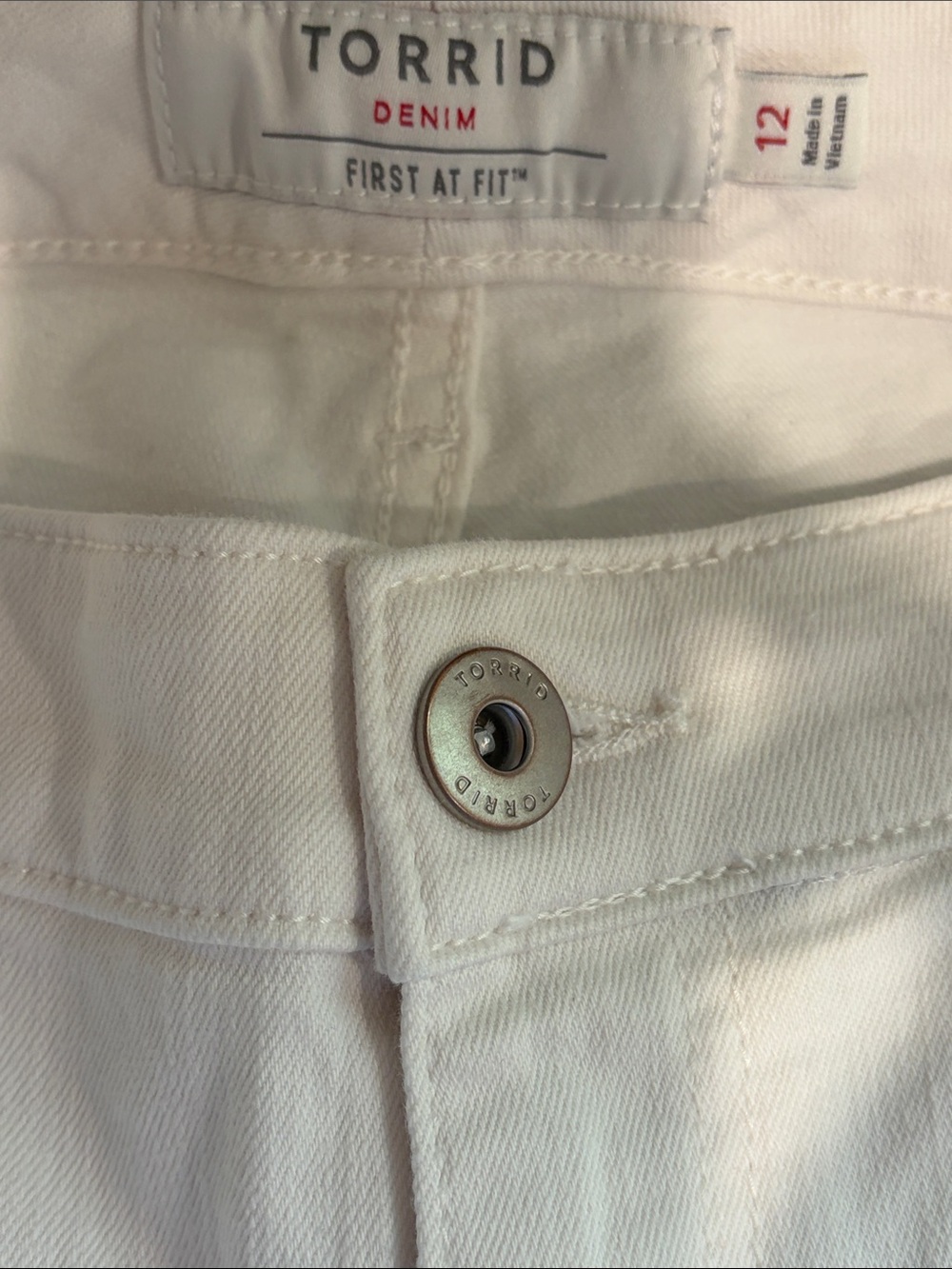 White Women's Jeans - Classic Fit - Picture 6 of 14